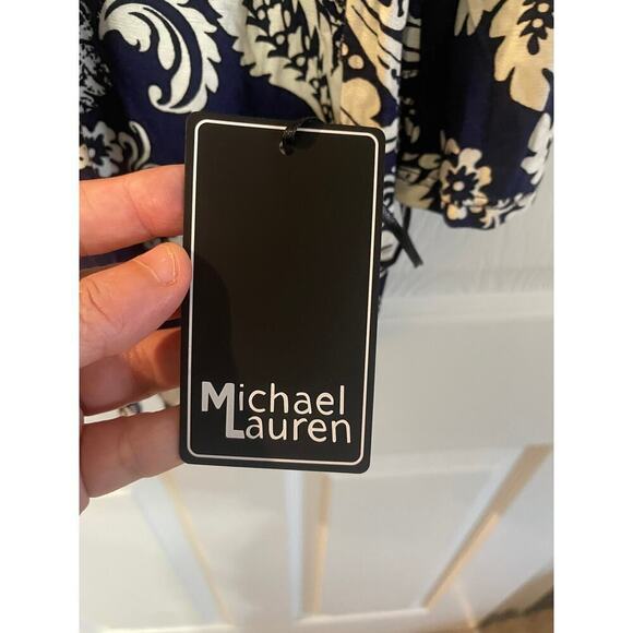 NWT Michael Lauren Kyle Paisley Navy and White long sleeved dress size Medium - Picture 8 of 9